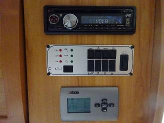 Polar  590 wintercaravan, Zonnepanelen, Ringverw. op warm water, Douche, Mover picture 31