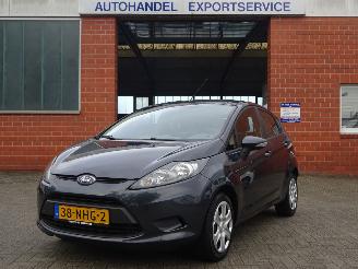 Auto incidentate Ford Fiesta 1.4 Trend Automaat, 37.000 km NAP, Airco, Nieuwe APK 2010/9