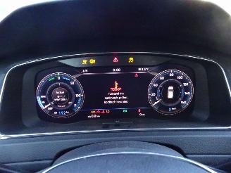 Volkswagen e-Golf Comfortline 100kw Elektro, Navi-MMS, DiGi, Climate control picture 14