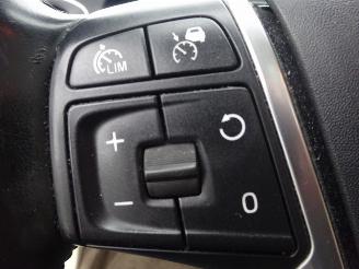 Volvo V-60 D6 AWD Plugin-Hybrid Summum, Leder, Schuifdak, Navi, Lane assist picture 21