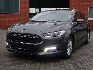 Ford Mondeo Turnier Titanium 88kw Diesel, Navi, Panorama, Climate & Cruise picture 2