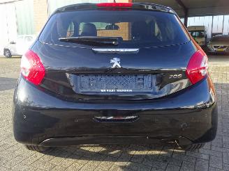Peugeot 208 1.2i Intuitive, Leer, Navi-MMS, Cruise & Climate picture 24