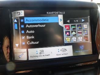 Peugeot 208 1.2i Intuitive, Leer, Navi-MMS, Cruise & Climate picture 21
