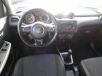 Suzuki Swift Comfort 1.2i Mild-Hybride, Airco, Cruise control, Brake assist picture 11