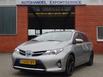 Voiture accidenté Toyota Auris Station 1.8i Hybride, Navi, Climate & Cruise, Camera, 2014/1