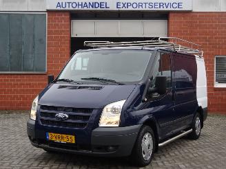 skadebil bedrijf Ford Transit FT260K  2.2 TDCI, Airco, Cruise control, Trekhaak, Inrichting 2011/11