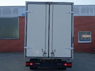 Iveco Daily 35C16 Koffer, Airco, Cruise control, 31.000 km !! picture 5