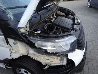 Iveco Daily 35C16 Koffer, Airco, Cruise control, 31.000 km !! picture 24