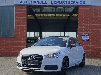 skadebil auto Audi A1 Sportback Ultra 1.0 TSFI, Airco, Navi, PDC 2017/11