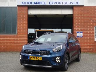uszkodzony samochody osobowe Kia Niro 1.6 GDi Hybrid DynamicLine, Navi, Airco, Leer, Camera 2022/3