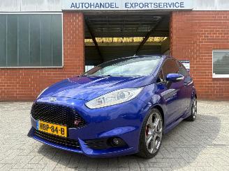 skadebil auto Ford Fiesta 1.6 EcoBoost ST1 134KW , Recaro kuipstoelen, Airco, Cruisecontrol 2014/9