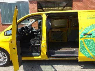 Mercedes eVito E-Vito Electric 150kw, Airco, 2x schuifdeur, Navi picture 12