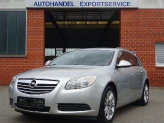 Auto incidentate Opel Insignia Sports Tourer 1.8i 103kw, Airco, Cruise, Trekhaak 2012/2