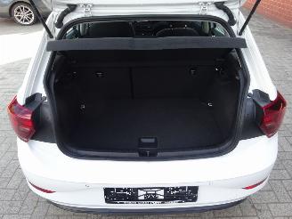 Volkswagen Polo Life 1.0i 59kw Benzine, Airco, Cruise, DiGi, Apple, Android, PDC picture 11