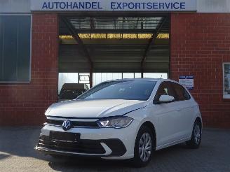 Unfallwagen Volkswagen Polo Life 1.0i 59kw Benzine, Airco, Cruise, DiGi, Apple, Android, PDC 2024/4
