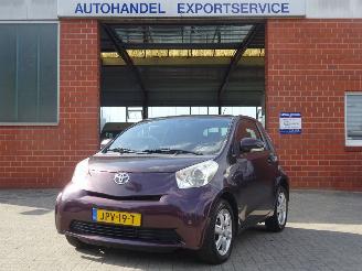 Unfallwagen Toyota iQ IQ+ Comfort 1.0i Automaat, Airco, Stuurbekr, APK 2010/3