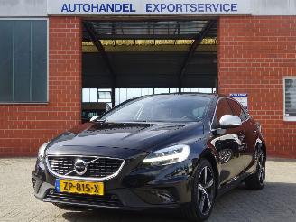 uszkodzony samochody osobowe Volvo V-40 T3 Polar+ Sport R-Design, Panorama, Navi, Climate & Cruise, Leer 2019/7