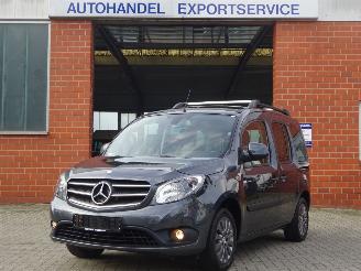 Schadeauto Mercedes Citan Tourer 84kw/114pk, Panorama, Climate & Cruise, PDC, Camera 2017/8