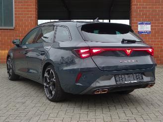 Cupra Leon Sportstourer 1.5 e-Hybrid 200 kW VZ Extreme picture 5