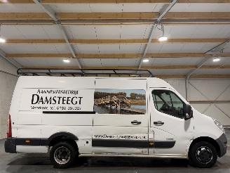 Vrakbiler auto Renault Master 2.3 dCi 92kW T35 DUBBELLUCHT 2012/3