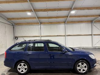 krockskadad bil auto Skoda Octavia 1.2TSI 77kW Ambition Business Line 2011/7