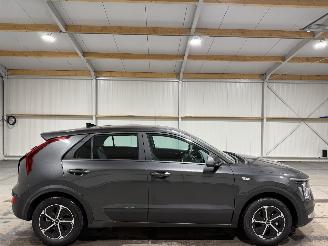 Unfallwagen Kia Niro 1.6GDi 77kW Hybrid Automaat Comfortline 2025/4
