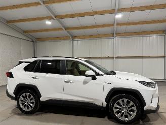 Toyota Rav-4 2.5 Hybrid 131kW Executive Automaat 2WD picture 2