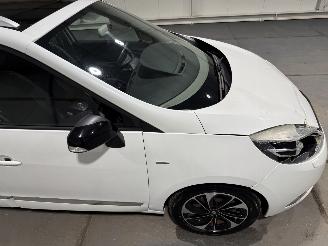 Renault Grand-scenic 2.0 103kW Automaat Bosé Clima picture 18