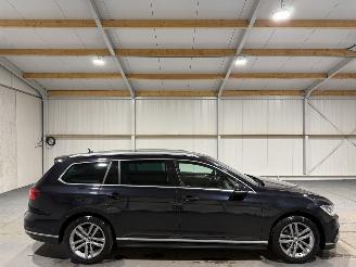 krockskadad bil auto Volkswagen Passat 1.6TDI 88kW Automaat Highline Business R 2017/5