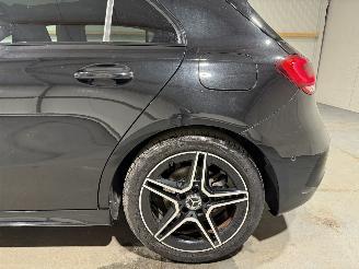 Mercedes A-klasse 200 120kW Automaat Pano Business Solution AMG picture 30
