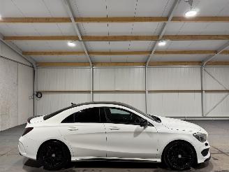 krockskadad bil auto Mercedes Cla-klasse 200 115kW Automaat Airco Camera 2014/9