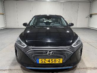 Hyundai Ioniq 1.6GDi 77kW Automaat Schuifkantel Premium picture 4