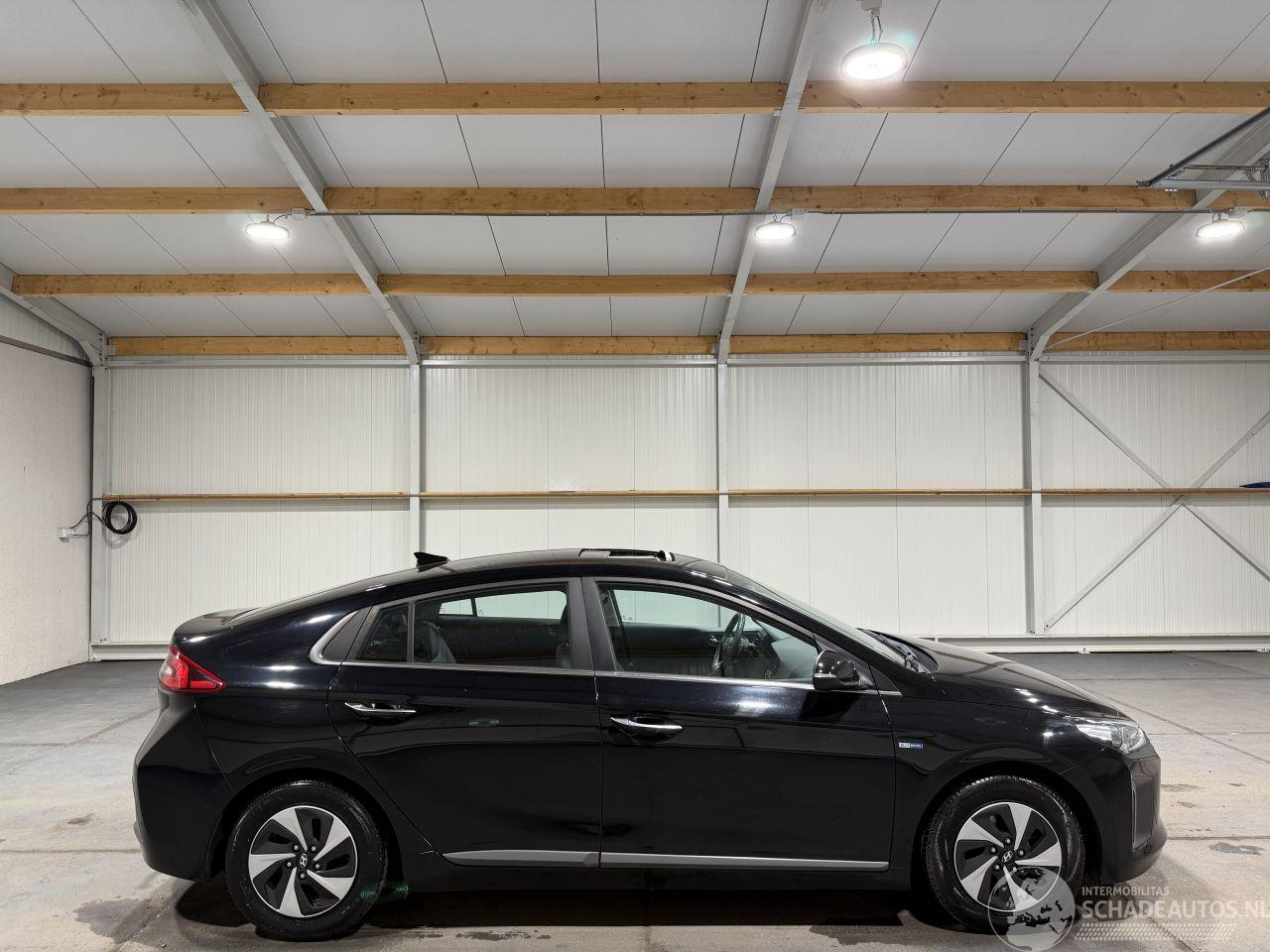 Hyundai Ioniq 1.6GDi 77kW Automaat Schuifkantel Premium