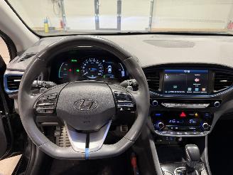 Hyundai Ioniq 1.6GDi 77kW Automaat Schuifkantel Premium picture 14