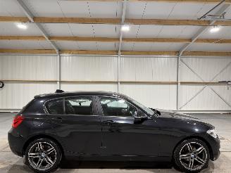 Vaurioauto  passenger cars BMW 1-serie 120D 140kW Automaat High Executive 2017/8