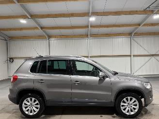 Vaurioauto  passenger cars Volkswagen Tiguan 2.0TSI 125kW Automaat Sport&Style 4Motion 2011/1