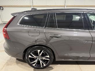 Volvo V-60 2.0B3 120kW Automaat Essential Edition picture 34