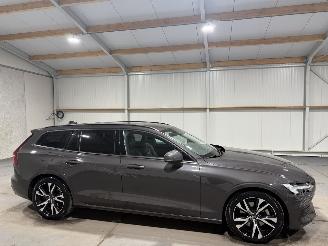 Volvo V-60 2.0B3 120kW Automaat Essential Edition picture 2