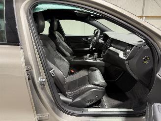 Volvo V-60 2.0T5 184kW Automaat  R-Design picture 34