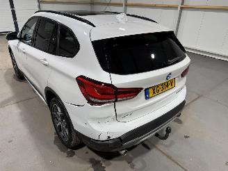 BMW X1 SDRIVE20I 141kW Automaat Orange Edition Pano picture 15
