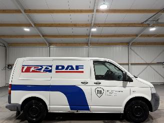 krockskadad bil bedrijf Volkswagen Transporter 1.9TDI 62kW 2008/1