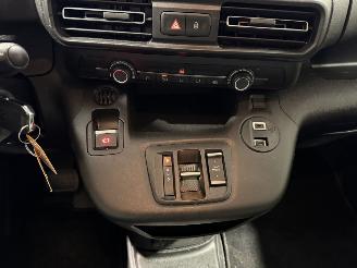 Peugeot Partner 50kWh L1 100kW Automaat picture 54