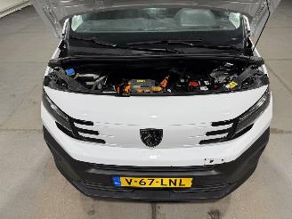 Peugeot Partner 50kWh L1 100kW Automaat picture 28