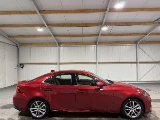 Vaurioauto  passenger cars Lexus IS 300h 133kW Automaat Hybrid Edition 30 2019/7