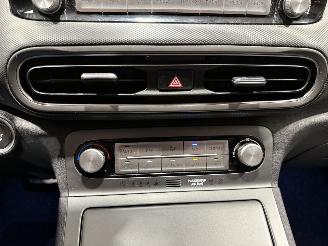 Hyundai Kona 64kWh 150kW Fashion picture 34