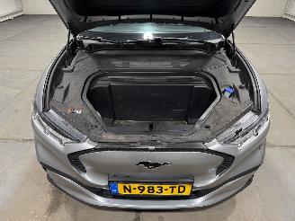 Ford Mustang Mach-e 75kWh 198kW RWD picture 26