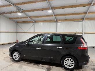 Renault Grand-scenic 1.9dCi 96kW Privilege picture 11