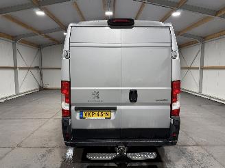 Peugeot Boxer 330 2.2BlueHDI 103kW L2H2 Premium picture 7