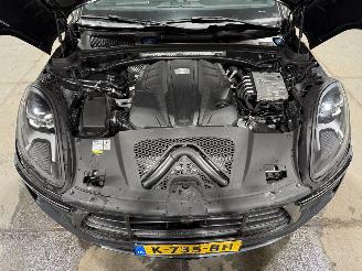 Porsche Macan 2.9 324kW Pano Turbo picture 27