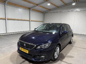 Peugeot 308 1.2PureTech 81kW Blue Lease Executive picture 10